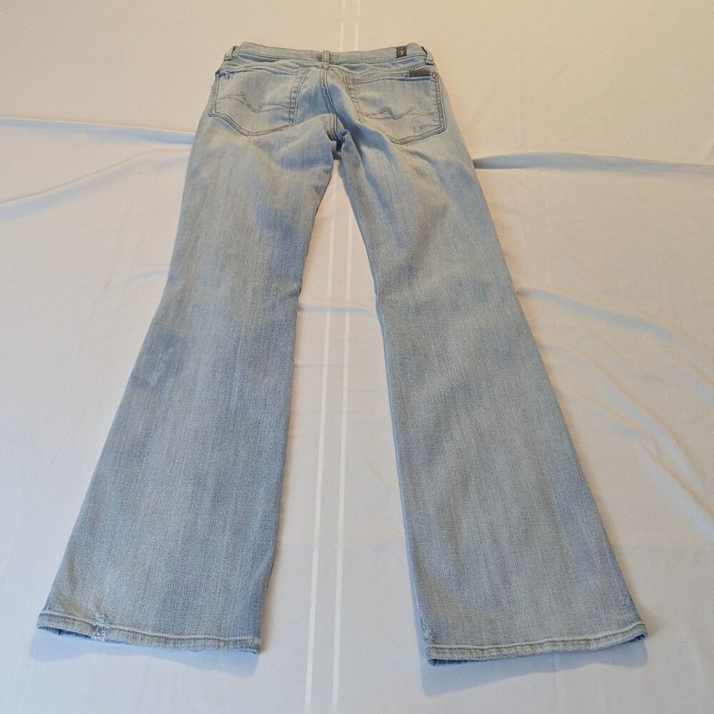 7 For All Mankind Original Bootcut Light Wash Size 26 *Stain? - Picture 2 of 16